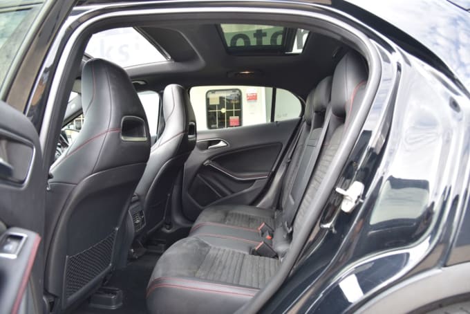 2025 Mercedes-benz Gla