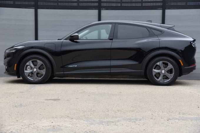 2021 Ford Mustang Mach-e