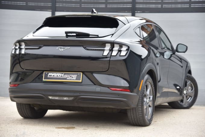 2021 Ford Mustang Mach-e