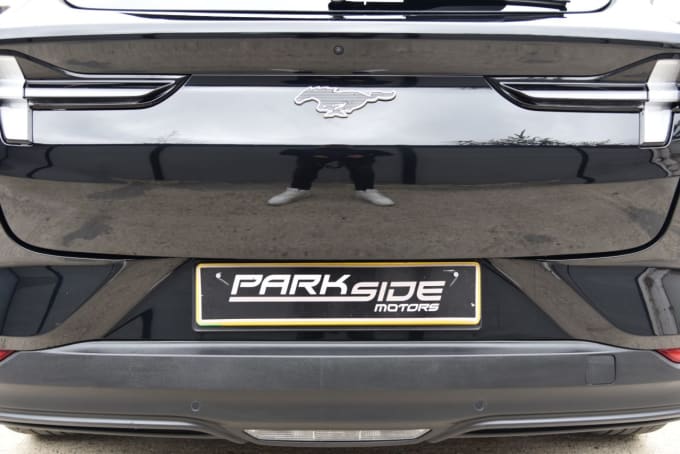 2021 Ford Mustang Mach-e