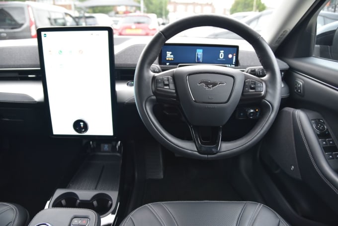2021 Ford Mustang Mach-e