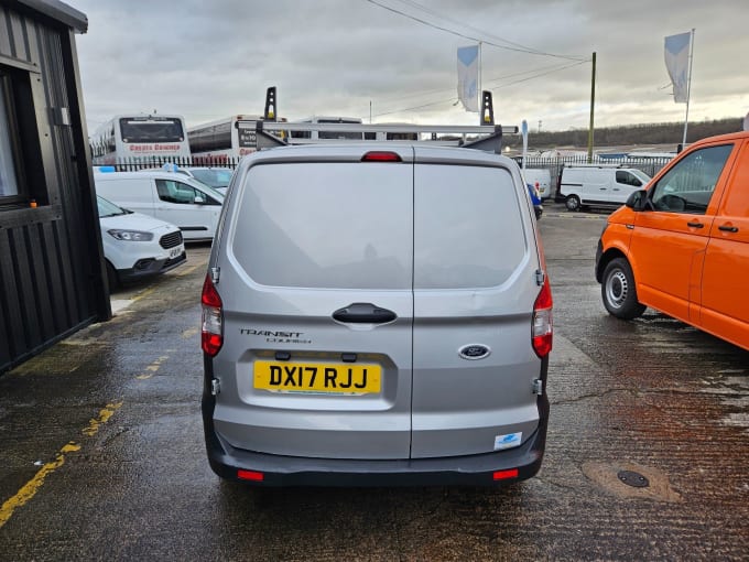 2017 Ford Transit Courier