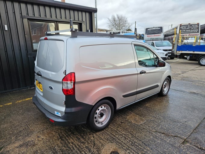 2017 Ford Transit Courier