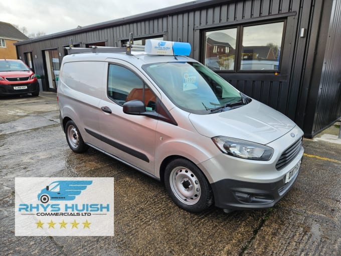 2017 Ford Transit Courier