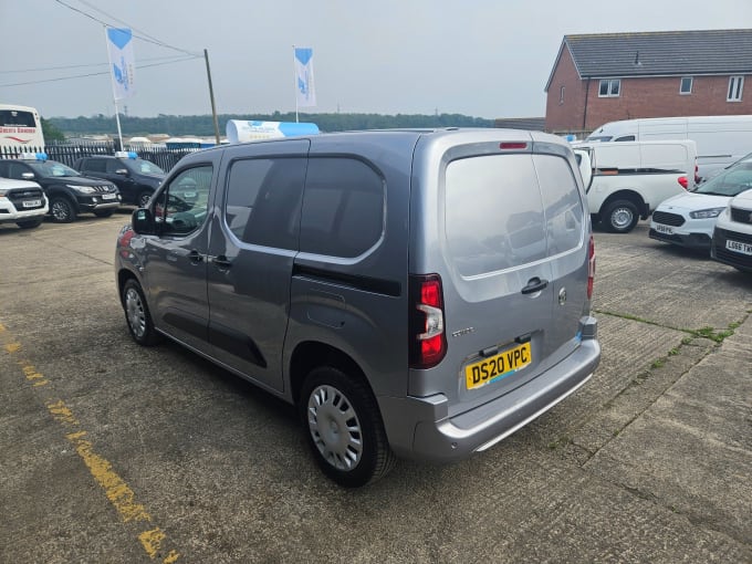 2020 Vauxhall Combo