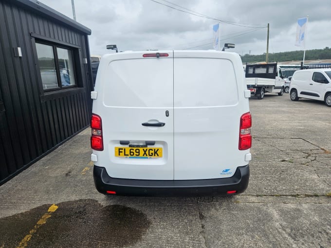 2019 Vauxhall Vivaro