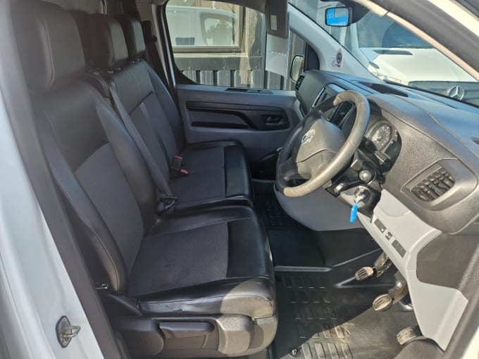 2019 Vauxhall Vivaro