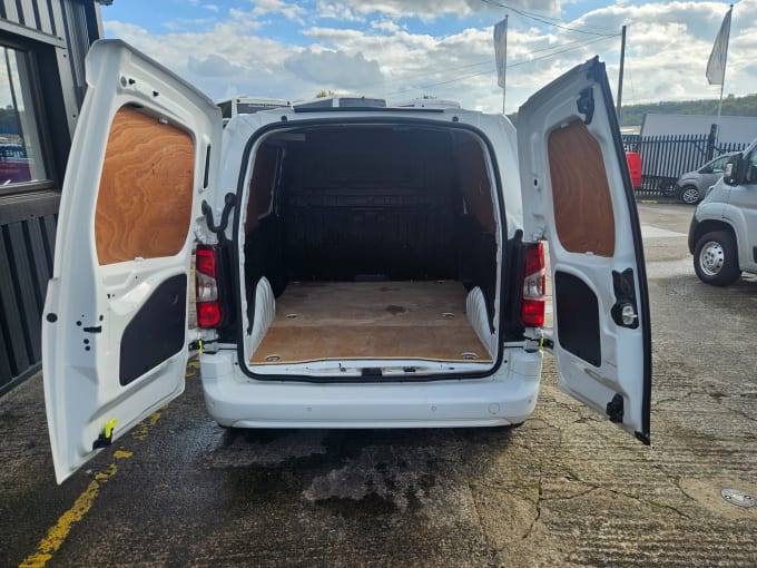 2020 Vauxhall Combo