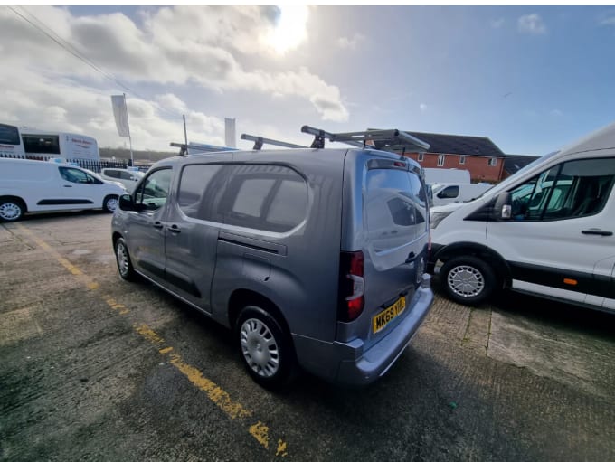 2020 Vauxhall Combo