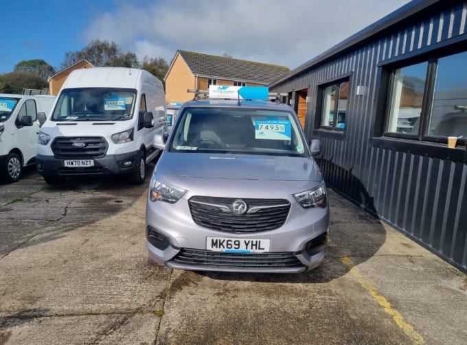 2020 Vauxhall Combo