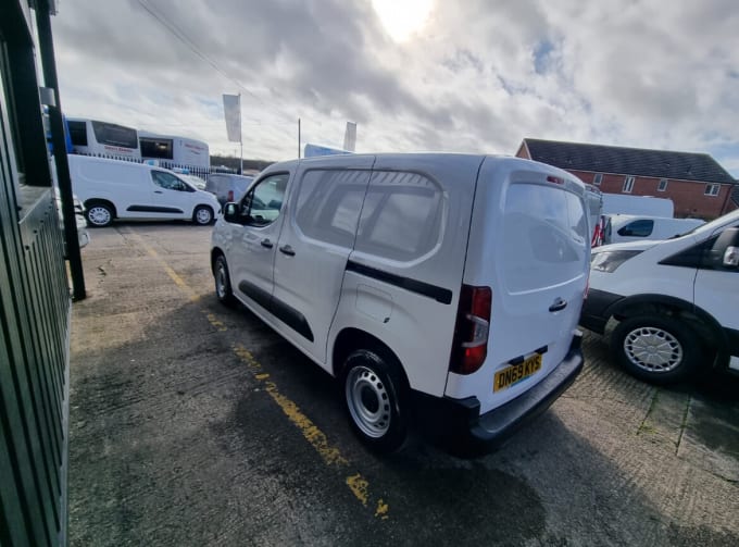 2019 Vauxhall Combo