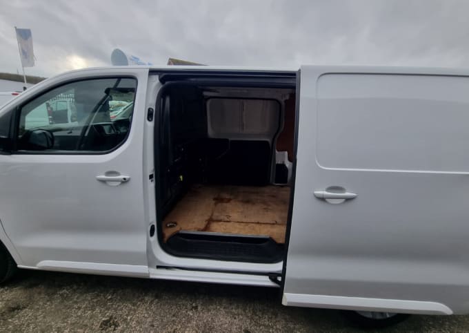 2019 Vauxhall Vivaro