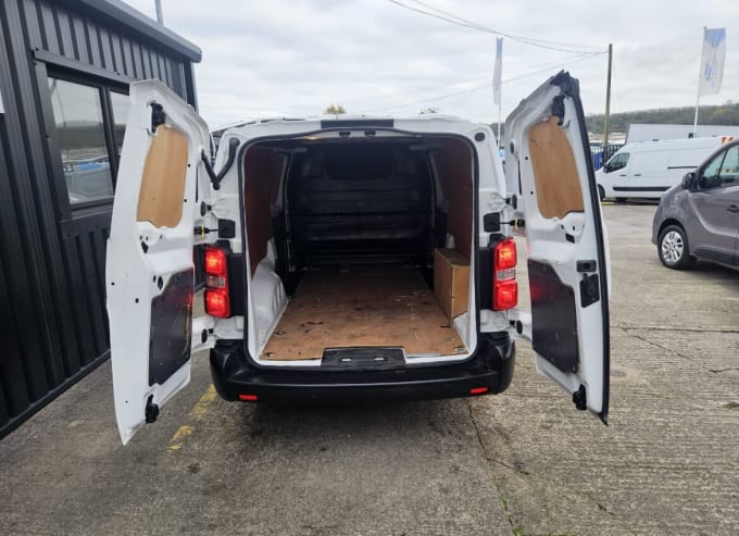 2020 Vauxhall Vivaro