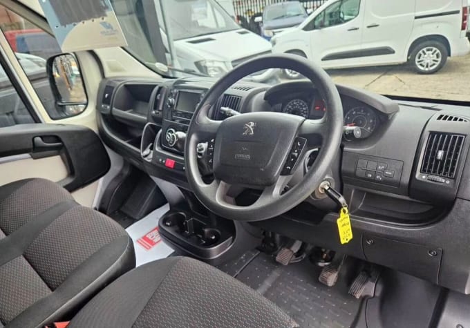 2019 Peugeot Boxer