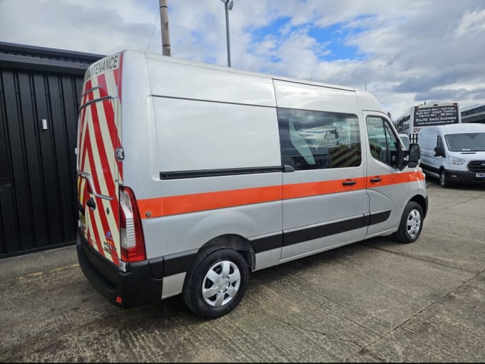 2012 Renault Master