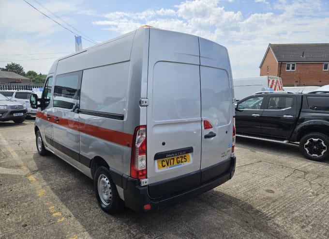 2017 Renault Master