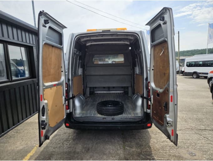 2017 Renault Master