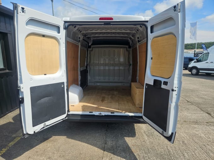 2022 Vauxhall Movano