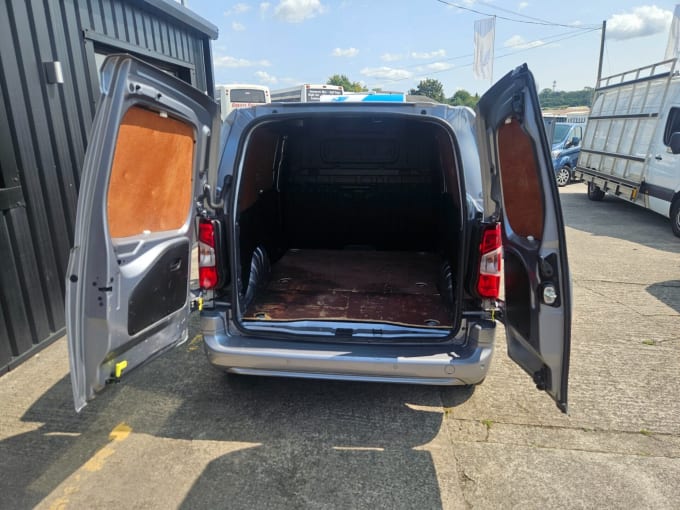 2020 Vauxhall Combo