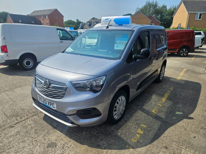 2020 Vauxhall Combo