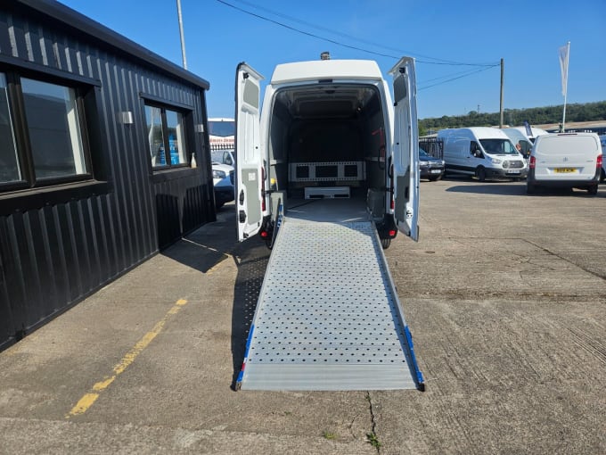 2021 Vauxhall Movano