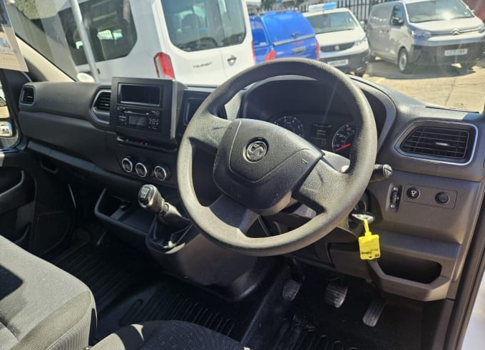 2020 Vauxhall Movano