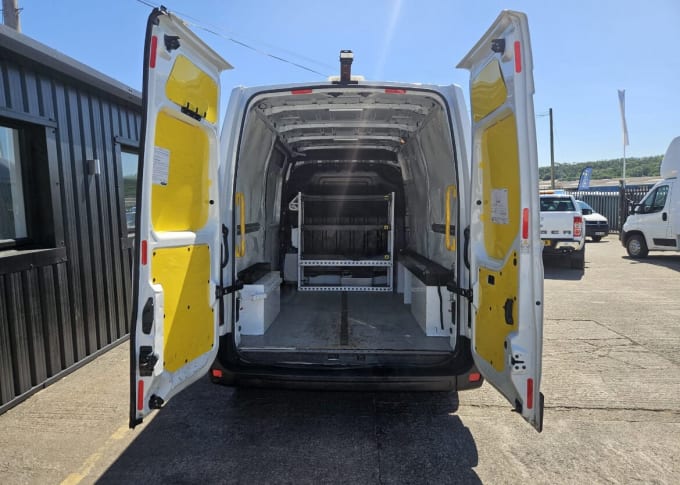 2020 Vauxhall Movano