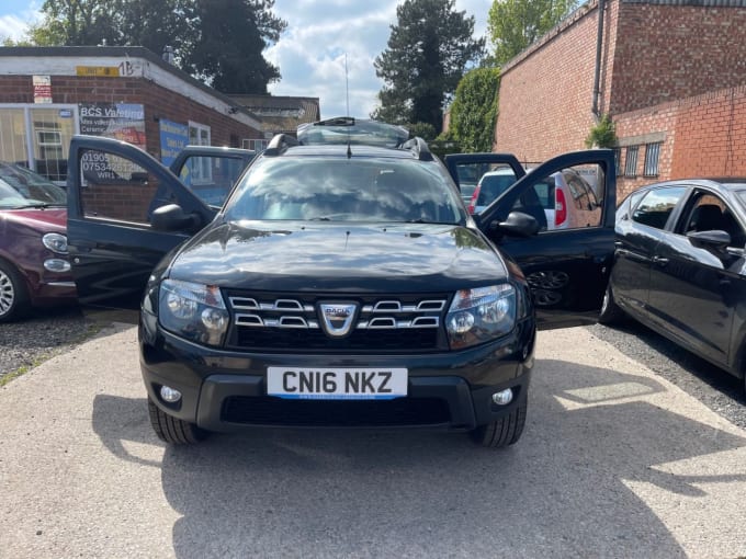 2025 Dacia Duster