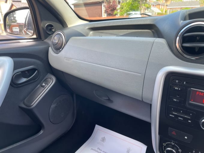 2025 Dacia Duster
