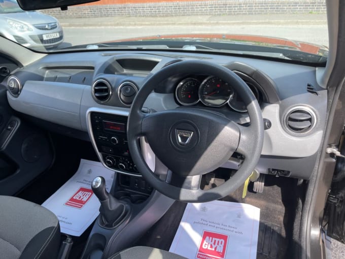 2025 Dacia Duster