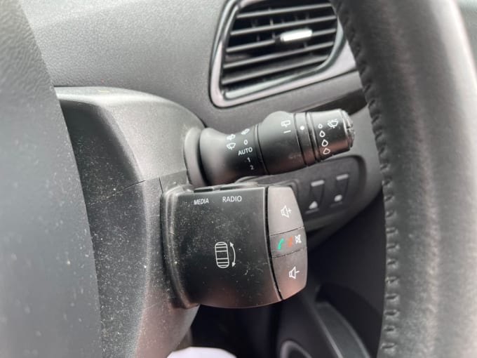 2025 Renault Grand Scenic