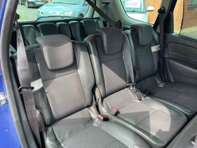 2025 Renault Grand Scenic