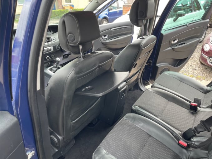 2025 Renault Grand Scenic