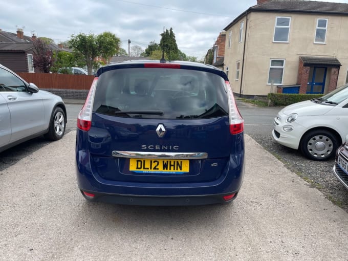 2025 Renault Grand Scenic