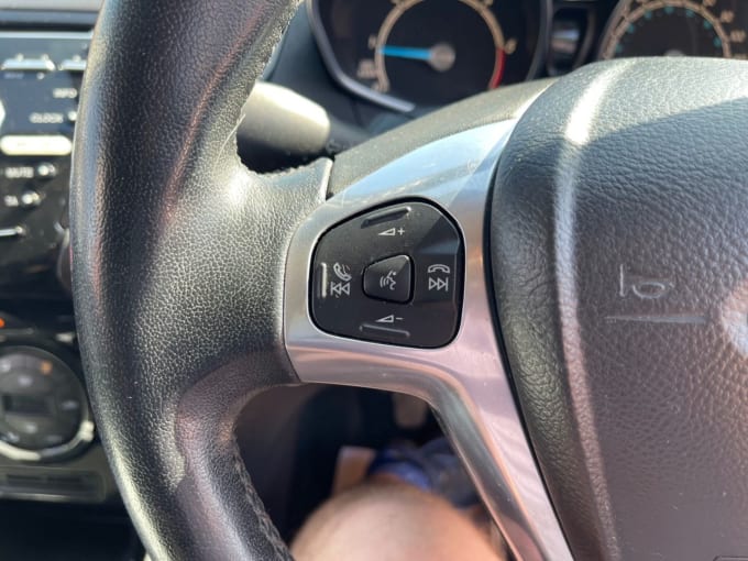 2025 Ford Fiesta