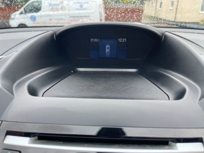 2025 Ford Kuga