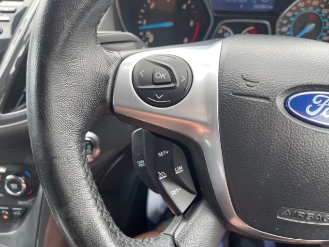 2025 Ford Kuga