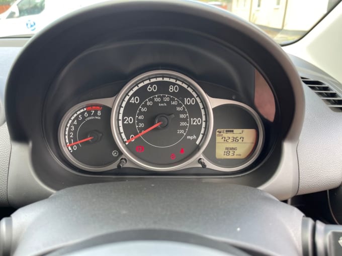2025 Mazda Mazda2