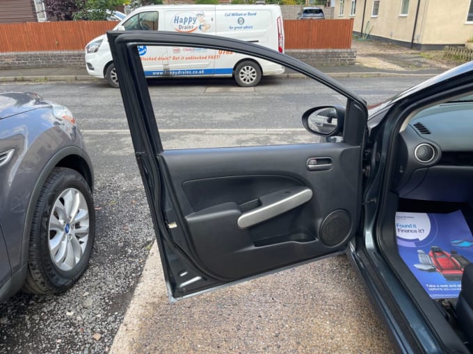 2025 Mazda Mazda2
