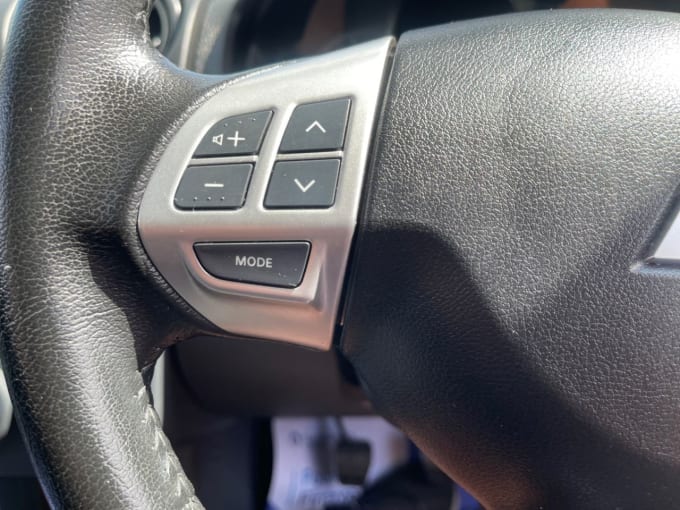 2025 Mitsubishi Colt