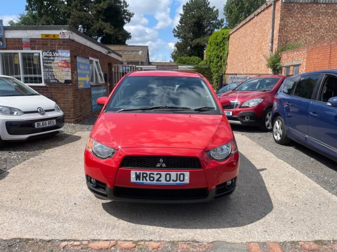 2025 Mitsubishi Colt