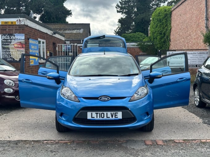 2025 Ford Fiesta