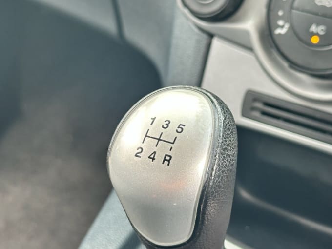 2025 Ford Fiesta