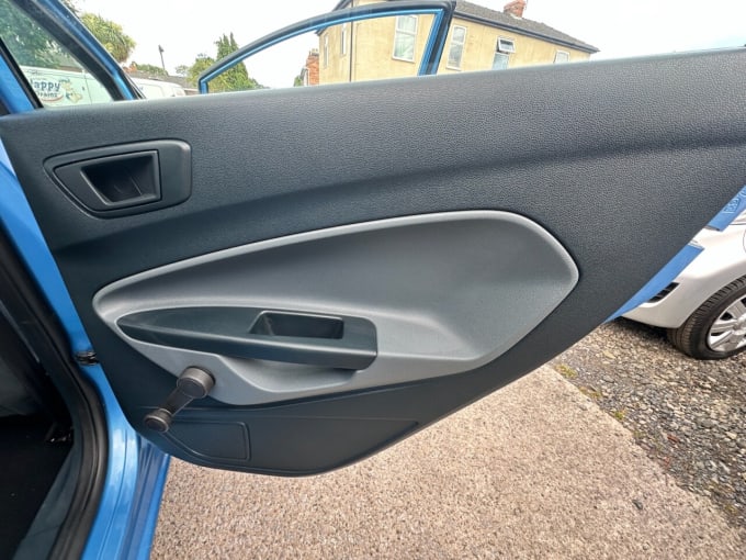 2025 Ford Fiesta
