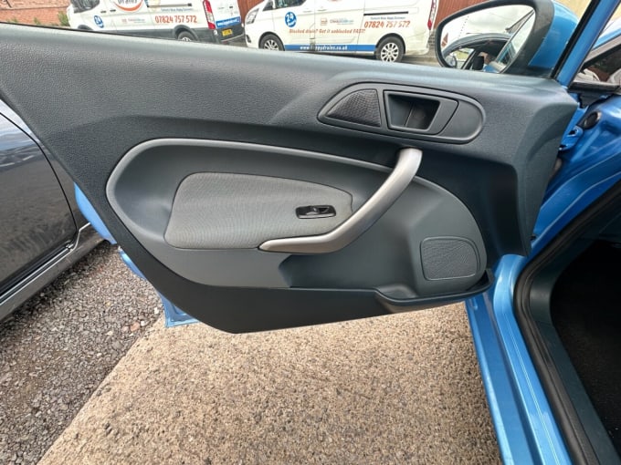 2025 Ford Fiesta