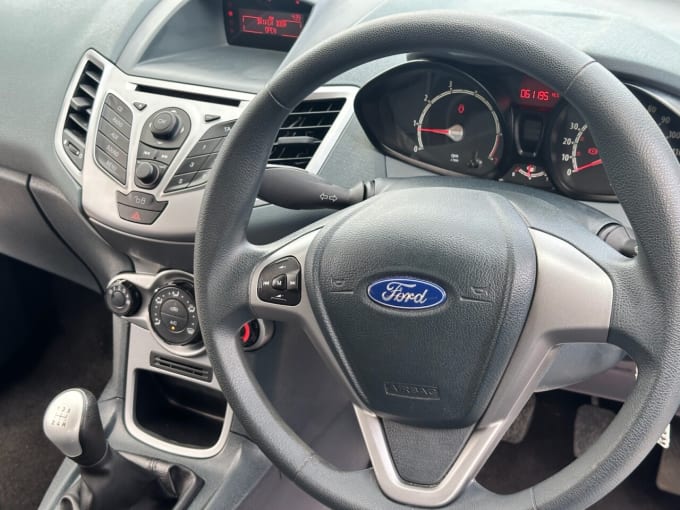 2025 Ford Fiesta