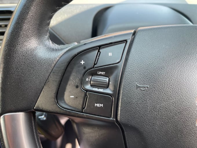 2025 Citroen C4 Picasso