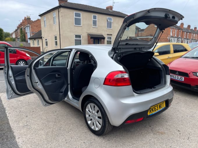 2025 Kia Rio