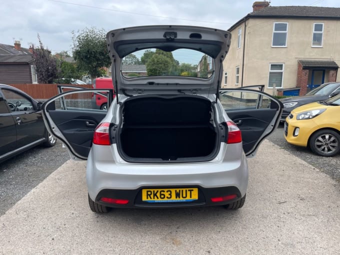 2025 Kia Rio