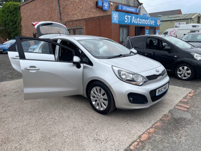 2025 Kia Rio